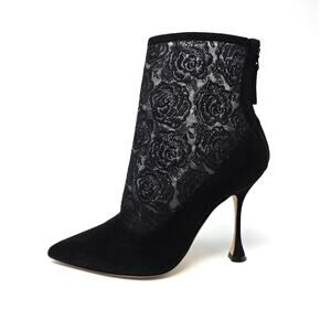 Manolo Blahnik Black Suede Ankle Boots Bricala Lace Heeled Pointed Toe 37 US 7